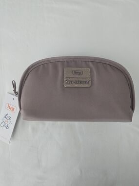 lug  Cosmetic Pouch